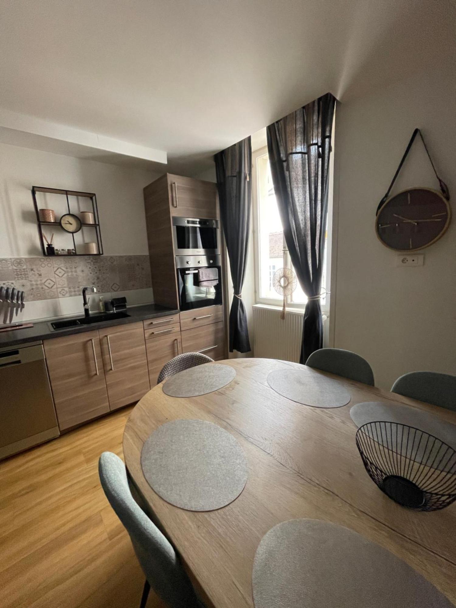 Appartement Moderne Centre Ville, 5 Personnes, 65 M2 Семюр-ан-Осуа Экстерьер фото