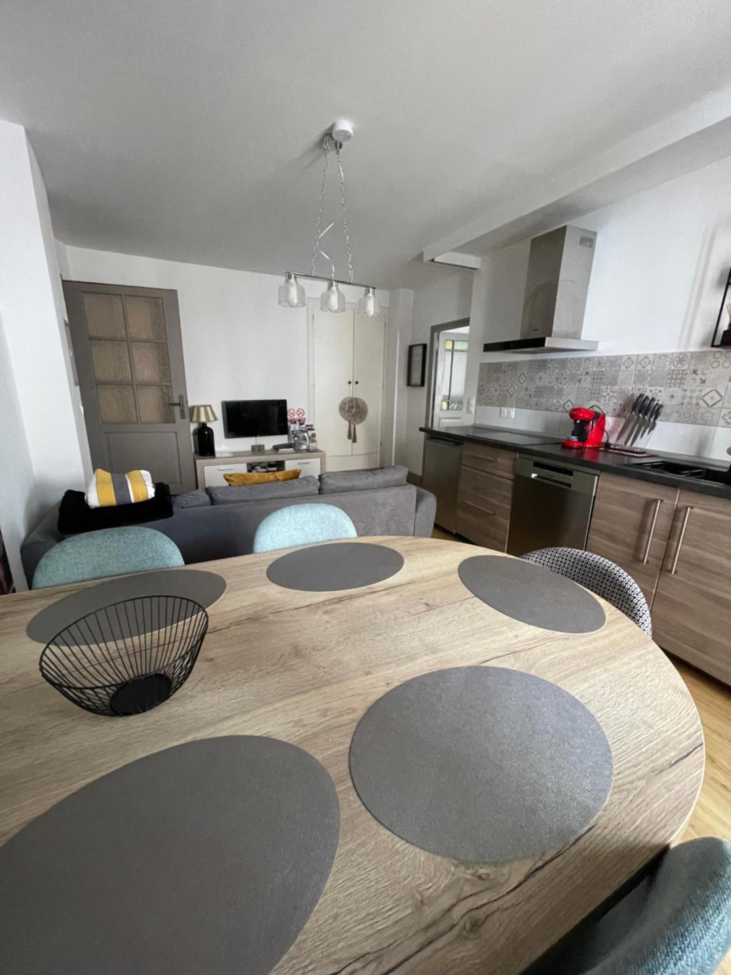 Appartement Moderne Centre Ville, 5 Personnes, 65 M2 Семюр-ан-Осуа Экстерьер фото